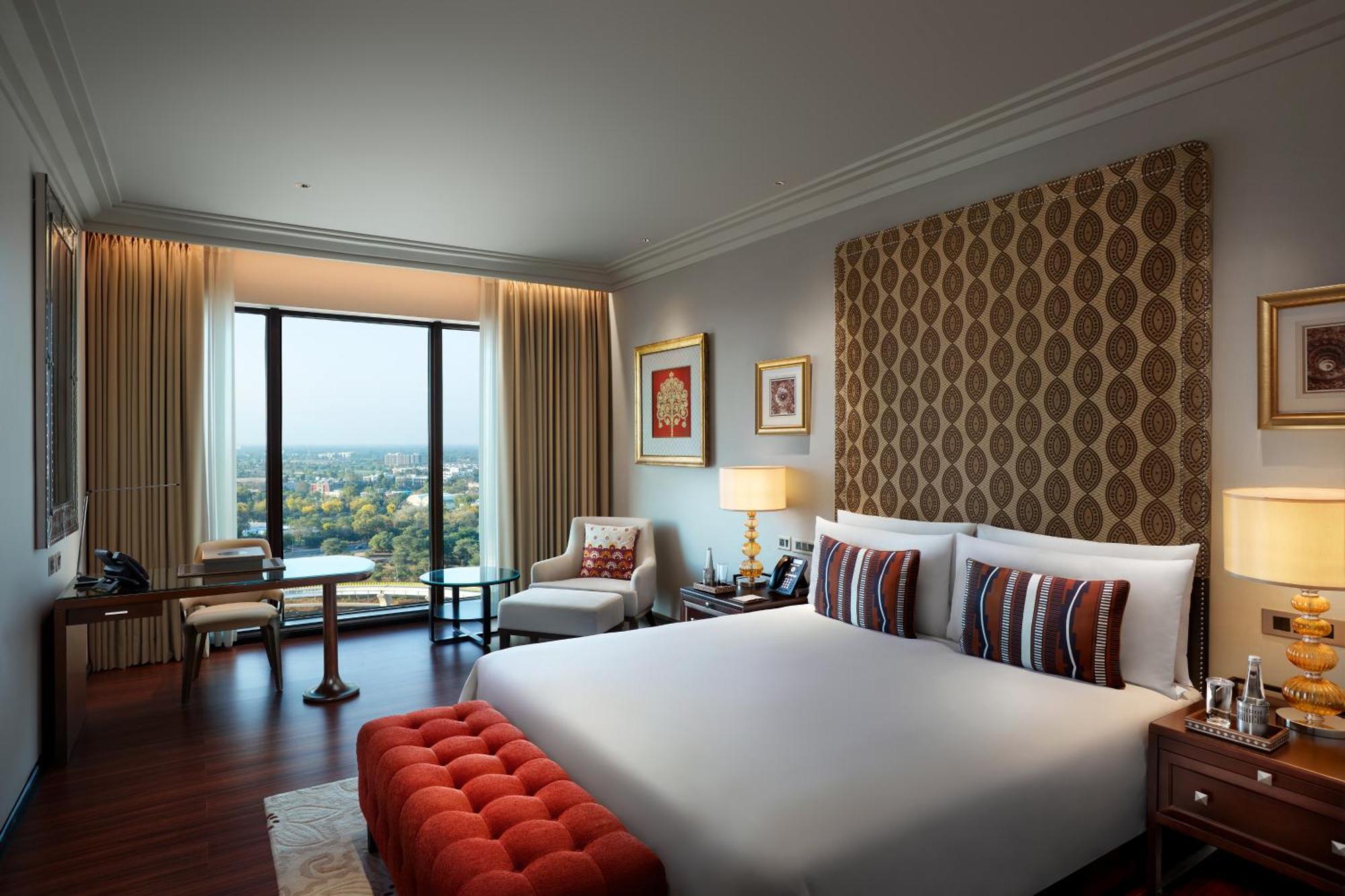 The Leela Gandhinagar Hotel Kültér fotó